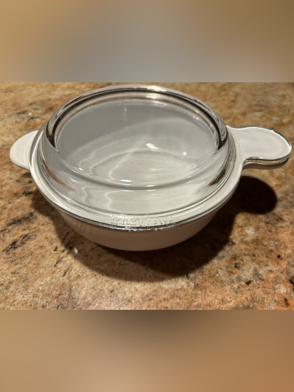 Corning Ware #P-240-B “Grab It” 24oz Bowl in “Frost White” w/Pyrex Lid P-240-C